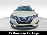 Used 2017 Nissan Rogue SV w/ SV Premium Package image 3