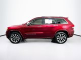 Used 2017 Jeep Grand Cherokee Overland image 4