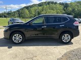 Used 2016 Nissan Rogue SV w/ SV Premium Package image 4