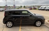 Used 2023 Kia Soul LX image 3