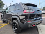 Used 2021 Jeep Cherokee Trailhawk image 5