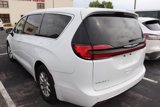 Used 2023 Chrysler Pacifica Touring-L image 4