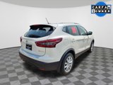 Certified 2022 Nissan Rogue Sport SV image 4