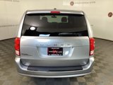Used 2016 Dodge Grand Caravan SE image 5