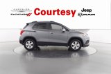 Used 2019 Chevrolet Trax LT w/ LT Convenience Package image 4