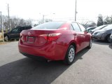 Used 2018 Toyota Corolla LE image 5