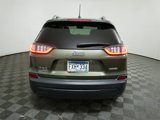 Used 2019 Jeep Cherokee Latitude w/ Cold Weather Group image 4