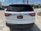 Used 2021 Chevrolet Traverse LT image 3