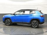 Used 2023 Jeep Compass Limited image 3
