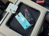 Used 2015 Chrysler Town & Country Touring image 2