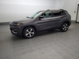 Used 2019 Jeep Cherokee Limited w/ Luxury Group image 2