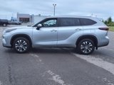 Used 2021 Toyota Highlander XLE image 6