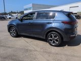 Used 2022 Kia Sportage LX image 3