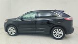 Used 2021 Ford Edge Titanium image 4