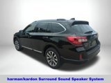 Used 2017 Subaru Outback 3.6R Touring image 3