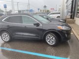 Used 2022 Ford Escape Titanium image 3