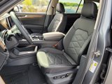 New 2025 Volkswagen Atlas SE image 4