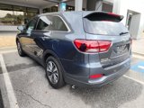 Used 2020 Kia Sorento LX image 3