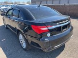 Used 2013 Chrysler 200 Limited image 5