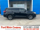 Used 2019 Toyota Highlander Limited Platinum image 3