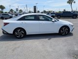 Used 2024 Hyundai Elantra SEL w/ Convenience Package image 4