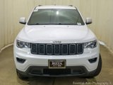 Used 2020 Jeep Grand Cherokee Laredo image 4