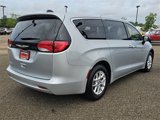 Used 2023 Chrysler Voyager LX image 4