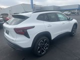 New 2025 Chevrolet Trax RS w/ Sunroof Package image 6