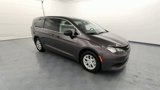 Used 2023 Chrysler Voyager LX image 2