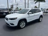 Used 2019 Jeep Cherokee Latitude w/ Popular Appearance Group image 3