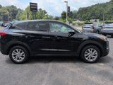Used 2019 Hyundai Tucson SE image 2