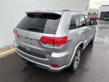 Used 2017 Jeep Grand Cherokee Overland image 3