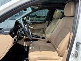 Certified 2023 Porsche Macan image 5