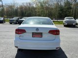 Used 2015 Volkswagen Jetta S image 6