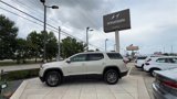 Used 2017 GMC Acadia SLT image 3
