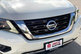 Used 2017 Nissan Pathfinder SL image 4