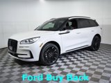 Used 2023 Lincoln Corsair Reserve w/ Equipment Group 201A image 5
