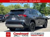 Certified 2022 Toyota RAV4 SE image 4