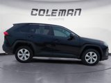 Used 2022 Toyota RAV4 LE image 6