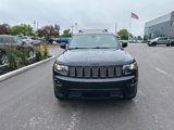 Used 2018 Jeep Grand Cherokee Altitude image 2