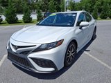 Used 2022 Toyota Camry SE image 3