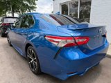 Used 2020 Toyota Camry SE image 2