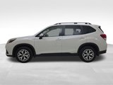 Used 2022 Subaru Forester Premium image 6