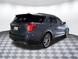 Used 2021 Ford Explorer XLT w/ Equipment Group 202A image 3