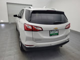 Used 2018 Chevrolet Equinox Premier image 6