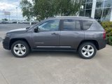 Used 2015 Jeep Compass High Altitude image 2