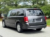 Used 2019 Dodge Grand Caravan SE w/ UConnect Hands-Free Group image 4