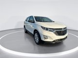 Used 2020 Chevrolet Equinox LS image 2