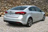 Used 2017 Kia Forte EX image 2
