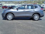 Used 2015 Nissan Rogue S image 2